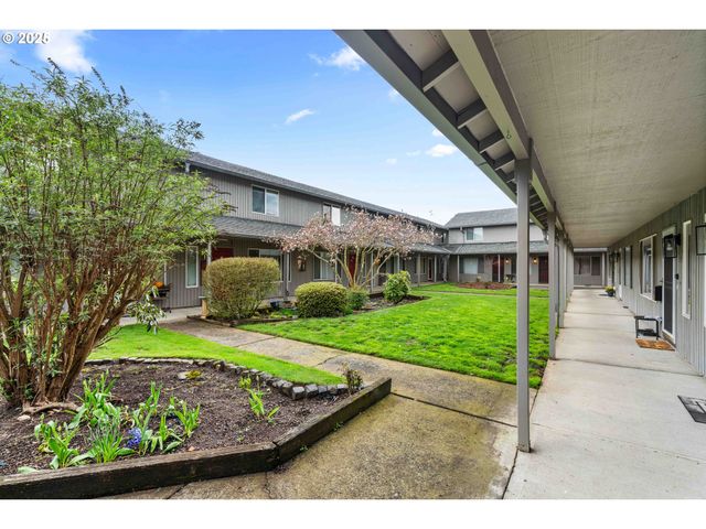 5304 Ne 84TH Loop 16, Vancouver, WA 98662