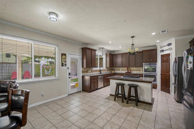 9211 Memorial Grove Drive, Spring, TX 77379