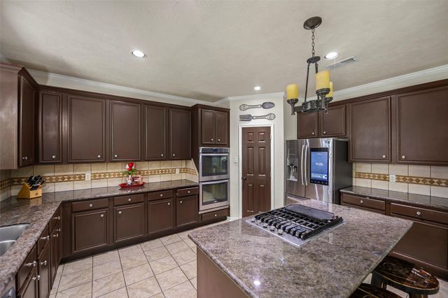 9211 Memorial Grove Drive, Spring, TX 77379