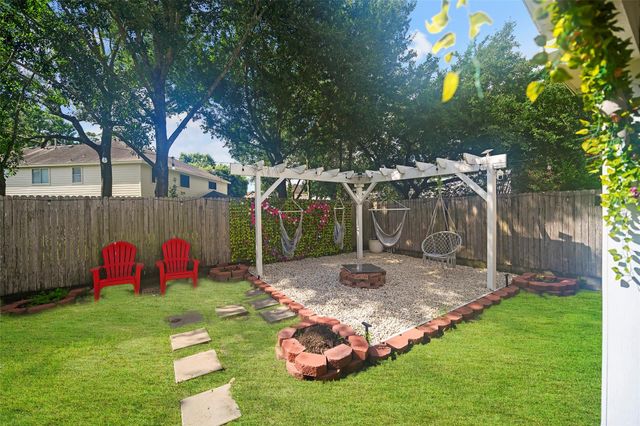 9211 Memorial Grove Drive, Spring, TX 77379