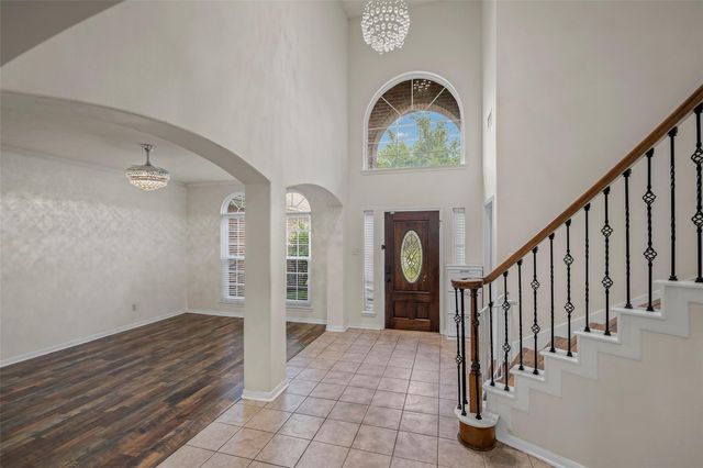 9211 Memorial Grove Drive, Spring, TX 77379
