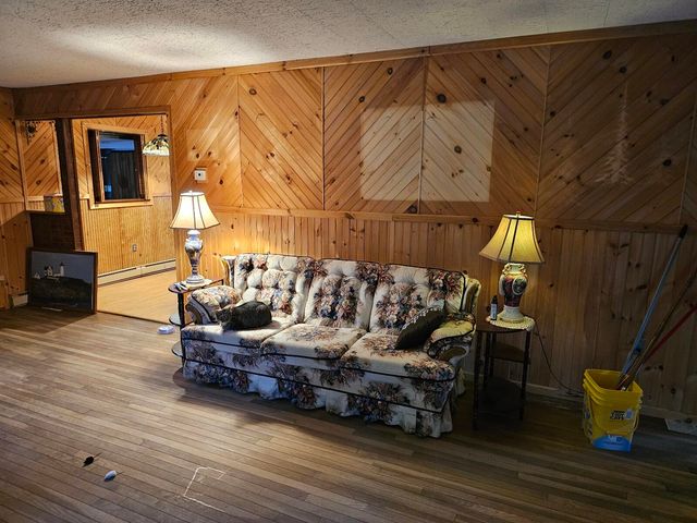 19 Marion Avenue Street, Tupper Lake, NY 12986