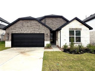 416 Summerset Landing Court, Conroe, TX 77304