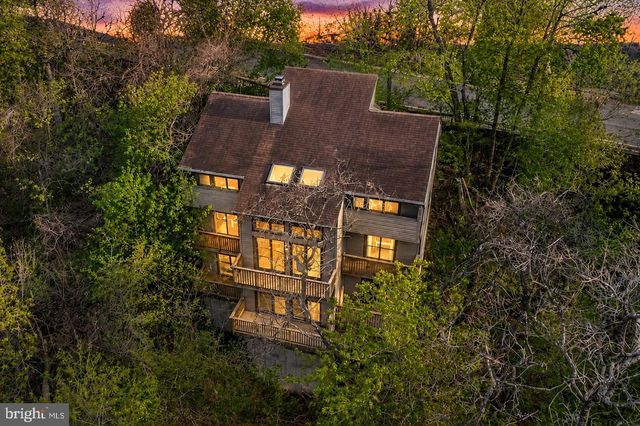 120 SWAN ST, Lambertville, NJ 08530