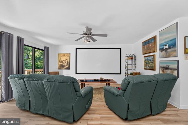 120 SWAN ST, Lambertville, NJ 08530