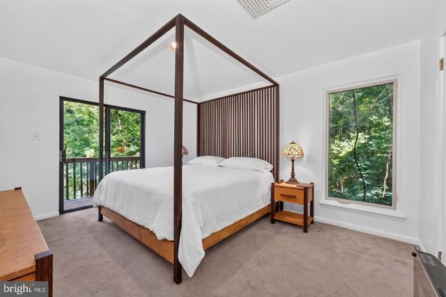 120 SWAN ST, Lambertville, NJ 08530