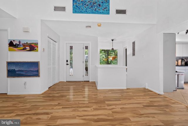 120 SWAN ST, Lambertville, NJ 08530