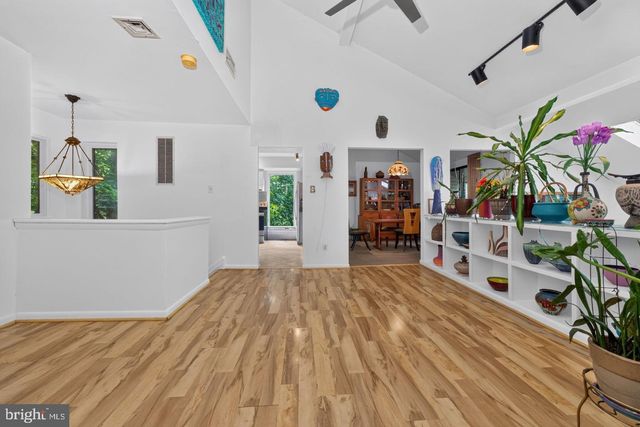 120 SWAN ST, Lambertville, NJ 08530