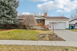 10941 S MILL CANYON DR, Sandy, UT 84094