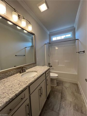 1206 Suzanne Lane, Lexington, NC 27295