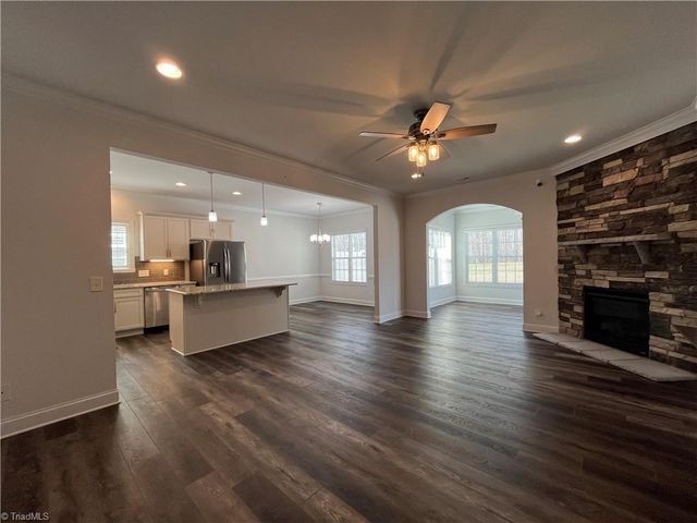 1206 Suzanne Lane, Lexington, NC 27295