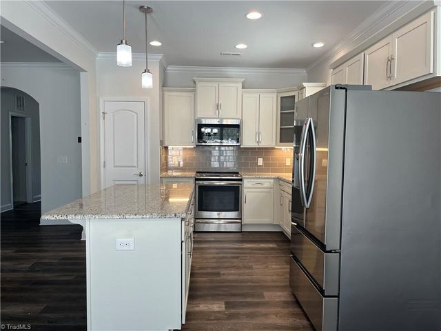 1206 Suzanne Lane, Lexington, NC 27295