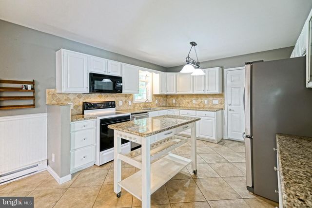 102 MALLARD DR, Lewes, DE 19958