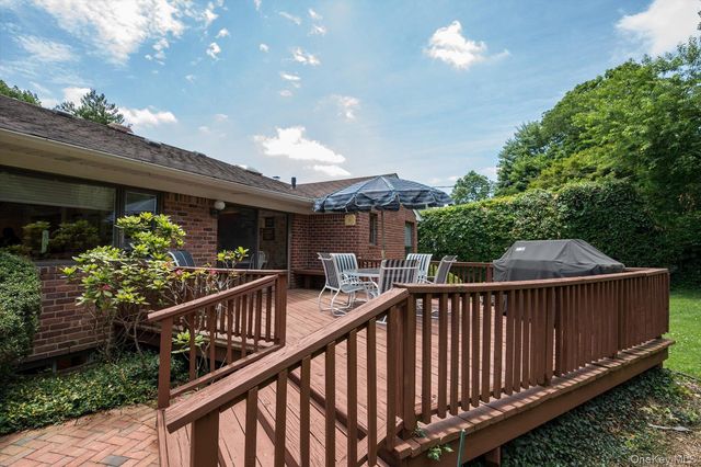102 Forest Drive, Jericho, NY 11753
