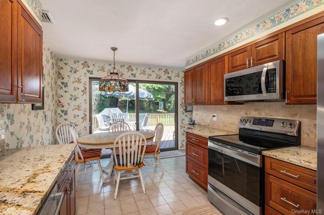 102 Forest Drive, Jericho, NY 11753