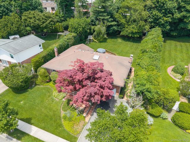 102 Forest Drive, Jericho, NY 11753
