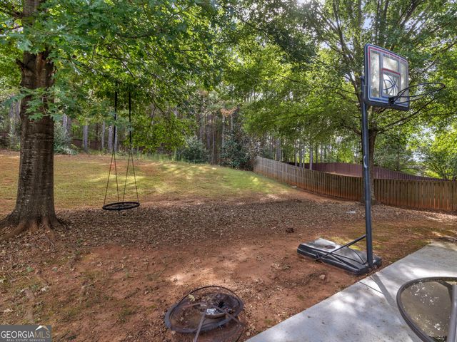 412 Eglington Trail, Locust Grove, GA 30248