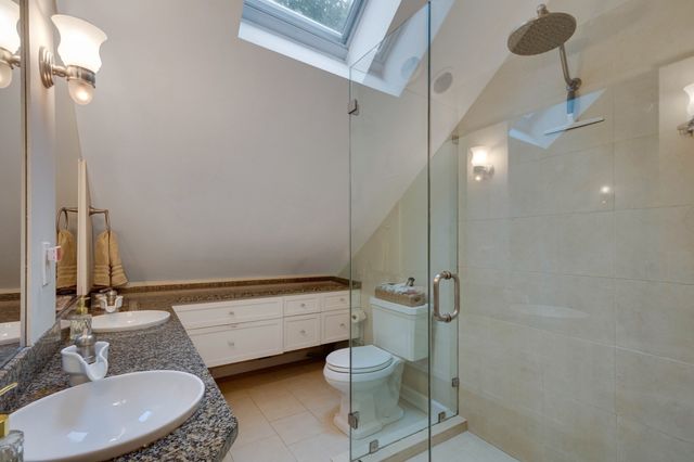 30 Surrey Rd, Winchester, MA 01890