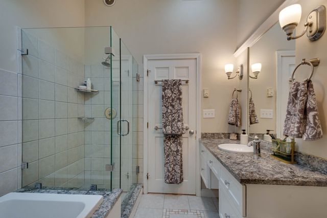 30 Surrey Rd, Winchester, MA 01890