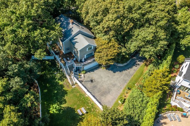 30 Surrey Rd, Winchester, MA 01890