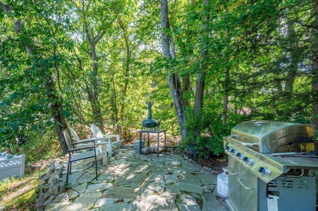 30 Surrey Rd, Winchester, MA 01890