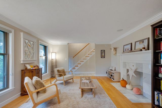 30 Surrey Rd, Winchester, MA 01890