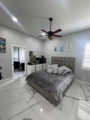 15062 N 73rd St Street N, The Acreage, FL 33470