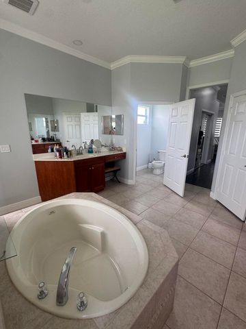 15062 N 73rd St Street N, The Acreage, FL 33470