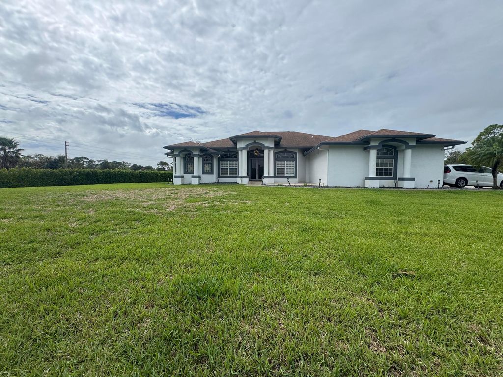 15062 N 73rd St Street N, The Acreage, FL 33470