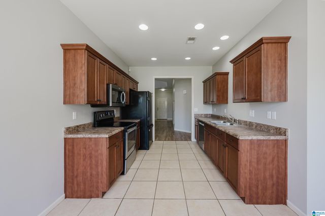 1008 VALHALLA WAY, Calera, AL 35040