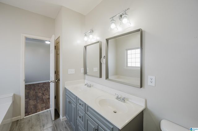 1008 VALHALLA WAY, Calera, AL 35040