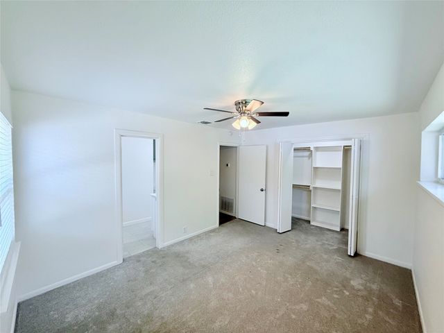 1411 W Shields Drive, Sherman, TX 75092