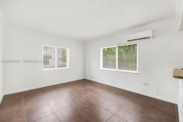 520 NE 82nd Ter 5, Miami, FL 33138