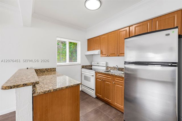 520 NE 82nd Ter 5, Miami, FL 33138