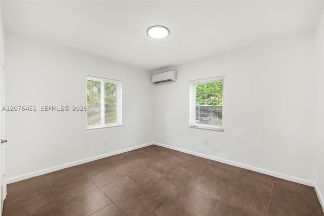 520 NE 82nd Ter 5, Miami, FL 33138