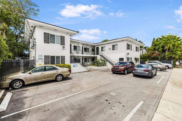 520 NE 82nd Ter 5, Miami, FL 33138