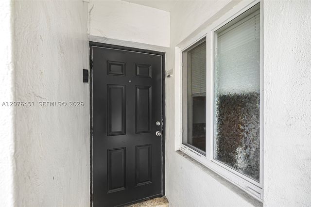520 NE 82nd Ter 5, Miami, FL 33138