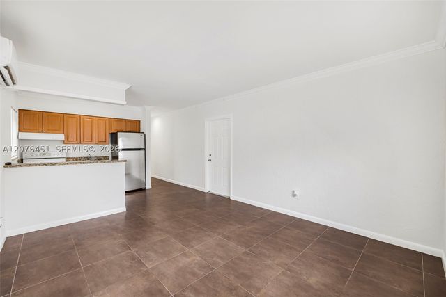 520 NE 82nd Ter 5, Miami, FL 33138
