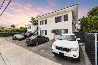 520 NE 82nd Ter 5, Miami, FL 33138