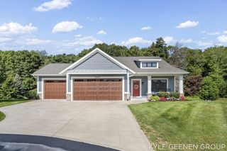 6437 Copperleaf Court 17, Laketown Twp, MI 49423