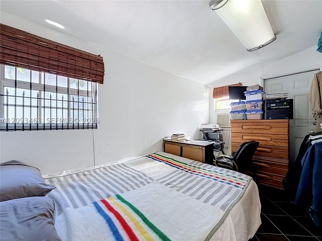 4433 NW 22nd Ct, Miami, FL 33142