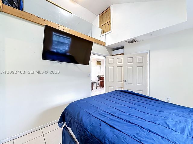 4433 NW 22nd Ct, Miami, FL 33142