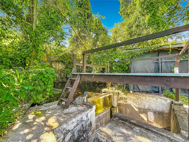 4433 NW 22nd Ct, Miami, FL 33142