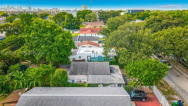 4433 NW 22nd Ct, Miami, FL 33142