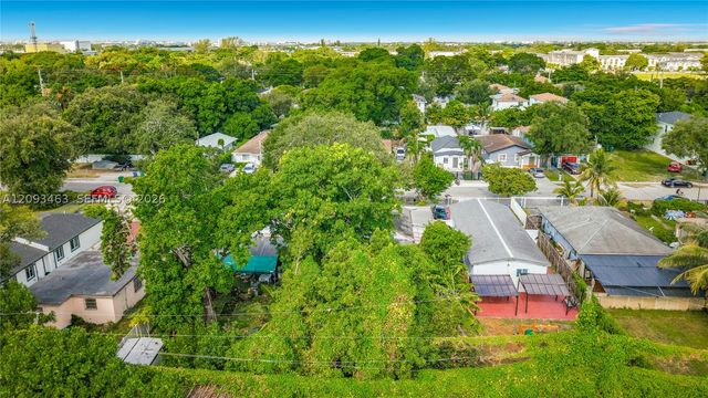 4433 NW 22nd Ct, Miami, FL 33142
