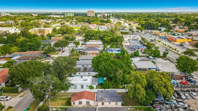 4433 NW 22nd Ct, Miami, FL 33142