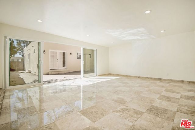 9037 Elevado Street, West Hollywood, CA 90069