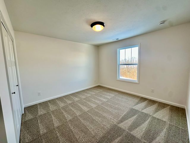 5 Eric Court, Bloomington, IL 61705