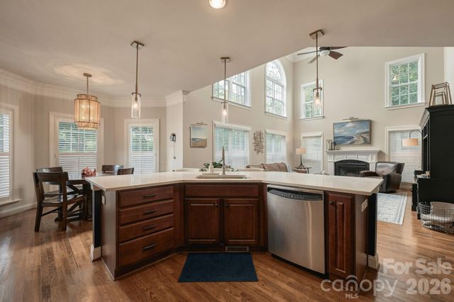 2561 Fallbrook Place NW, Concord, NC 28027