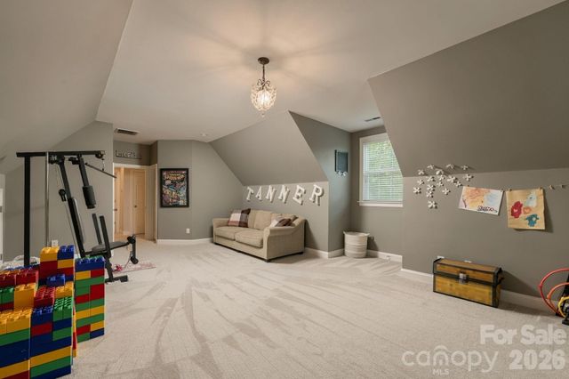 2561 Fallbrook Place NW, Concord, NC 28027
